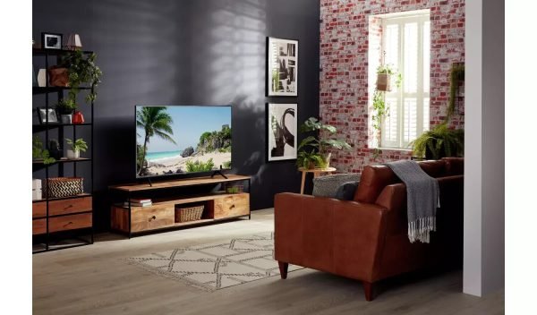Samsung 65 Inch UE65TU8300KXXU Smart Curved 4K UHD LED TV - Image 4